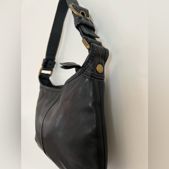 COACH Bleecker 11415 Smooth Black Leather Shoulder Bag Tattersall Lining - Picture 3 of 13